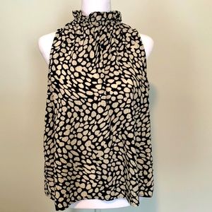 Black and Off-White Sleeveless Top